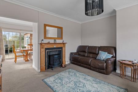 4 bedroom Detached bungalow for sale in Bond Hays Lane, Hagworthingham, PE23