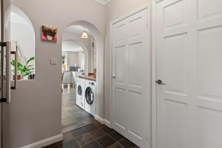 4 bedroom Detached bungalow for sale in Bond Hays Lane, Hagworthingham, PE23