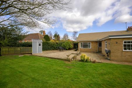 4 bedroom Detached bungalow for sale in Bond Hays Lane, Hagworthingham, PE23