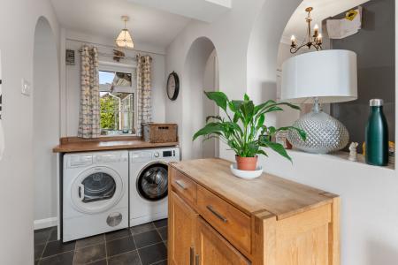 4 bedroom Detached bungalow for sale in Bond Hays Lane, Hagworthingham, PE23