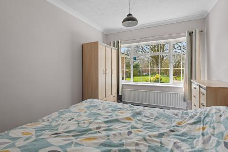 4 bedroom Detached bungalow for sale in Bond Hays Lane, Hagworthingham, PE23