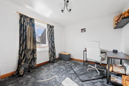 6 bedroom Detached house for sale in Cul De Sac, Stickford, PE22