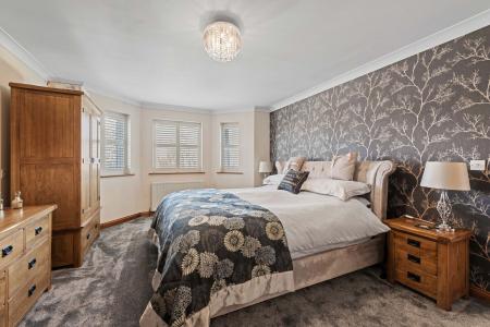 6 bedroom Detached house for sale in Cul De Sac, Stickford, PE22