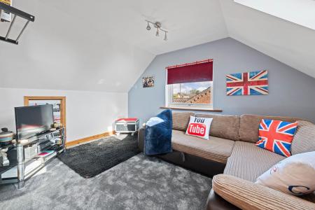 6 bedroom Detached house for sale in Cul De Sac, Stickford, PE22