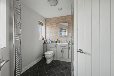 3 bedroom Detached house for sale in Lee Avenue, Coningsby, LN4