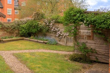 2 bedroom Flat for sale in Tattershall Road, Tattershall House Tattershall Road, LN10
