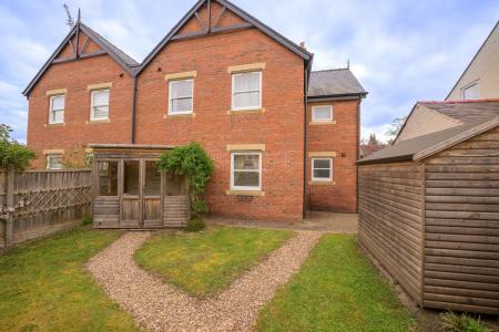 2 bedroom Flat for sale in Tattershall Road, Tattershall House Tattershall Road, LN10