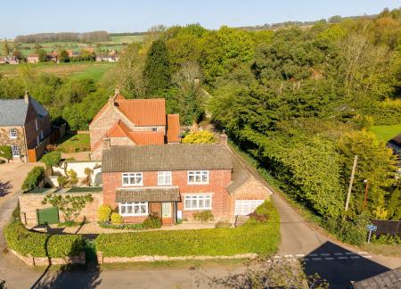 3 bedroom Detached house for sale in Old Bolingbroke, Spilsby, PE23