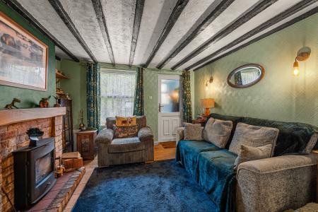 2 bedroom Terraced House for sale in Roughton Road, Kirkby-On-Bain, LN10