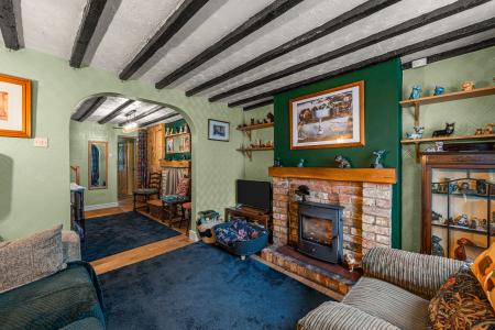 2 bedroom Terraced House for sale in Roughton Road, Kirkby-On-Bain, LN10