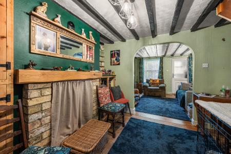 2 bedroom Terraced House for sale in Roughton Road, Kirkby-On-Bain, LN10