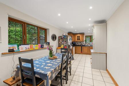 3 bedroom Detached house for sale in New End, Hemingby, LN9