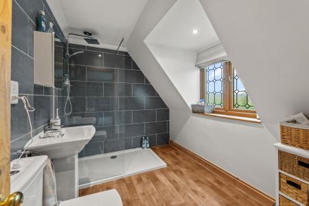 3 bedroom Detached house for sale in New End, Hemingby, LN9