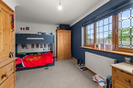 3 bedroom Detached house for sale in New End, Hemingby, LN9