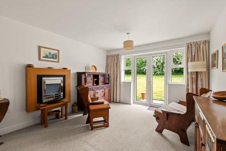 2 bedroom Detached bungalow for sale in Baggaley Drive, Horncastle, LN9