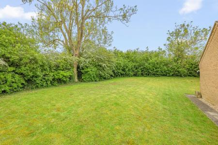2 bedroom Detached bungalow for sale in Baggaley Drive, Horncastle, LN9