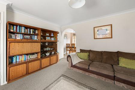 3 bedroom Semi-detached house for sale in College Park, Horncastle, LN9