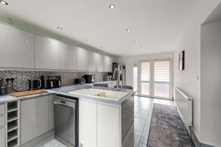 4 bedroom Terraced House for sale in Newtown, Spilsby, PE23