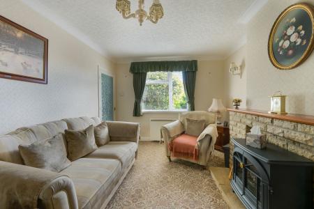 3 bedroom Semi-detached house for sale in Hundleby Road, Spilsby, PE23