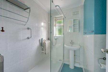 2 bedroom Semi-detached bungalow for sale in Woodlands Avenue, Spilsby, PE23