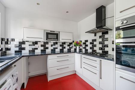 2 bedroom Semi-detached bungalow for sale in Woodlands Avenue, Spilsby, PE23