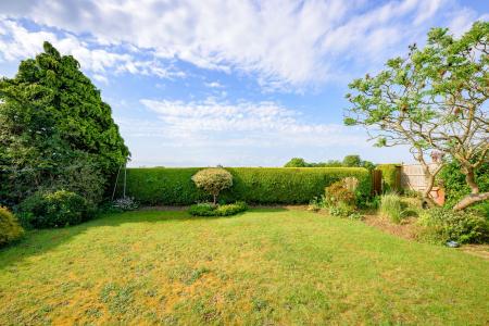 3 bedroom Detached bungalow for sale in High Street, Hagworthingham, PE23