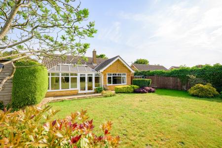 3 bedroom Detached bungalow for sale in High Street, Hagworthingham, PE23