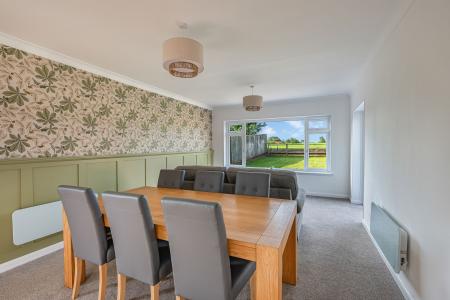 3 bedroom Detached bungalow for sale in High Street, Hagworthingham, PE23