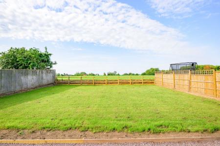 3 bedroom Detached bungalow for sale in High Street, Hagworthingham, PE23
