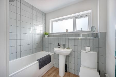 3 bedroom Detached bungalow for sale in High Street, Hagworthingham, PE23