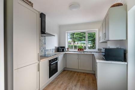 3 bedroom Detached bungalow for sale in High Street, Hagworthingham, PE23