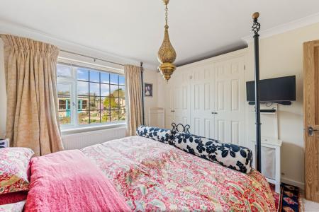 3 bedroom Detached bungalow for sale in My Desire, 10 Station Road, Halton Holegate, Spilsby, PE23 5PB