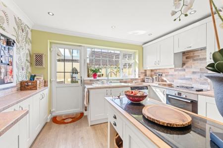 3 bedroom Detached bungalow for sale in My Desire, 10 Station Road, Halton Holegate, Spilsby, PE23 5PB