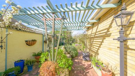 3 bedroom Detached bungalow for sale in My Desire, 10 Station Road, Halton Holegate, Spilsby, PE23 5PB