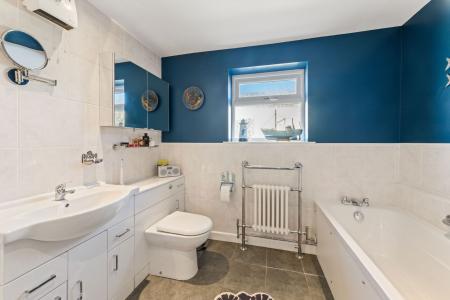 3 bedroom Detached bungalow for sale in My Desire, 10 Station Road, Halton Holegate, Spilsby, PE23 5PB