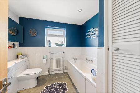 3 bedroom Detached bungalow for sale in My Desire, 10 Station Road, Halton Holegate, Spilsby, PE23 5PB