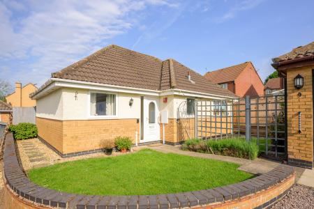 2 bedroom Detached bungalow for sale in Shamfields Road, Spilsby, PE23