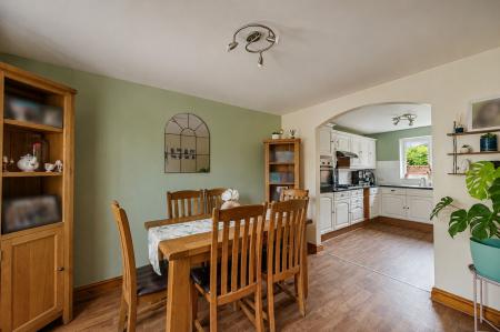 4 bedroom Detached house for sale in Gibson Way, Alford, LN13