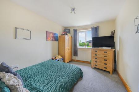 4 bedroom Detached house for sale in Gibson Way, Alford, LN13