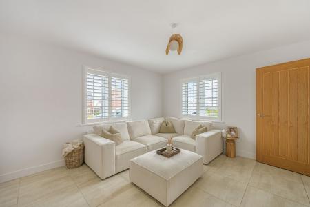 2 bedroom End of terrace house for sale in Malsters Drive, Horncastle, LN9