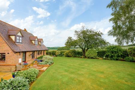 4 bedroom Detached house for sale in Chalkpit Lane, Candlesby, PE23