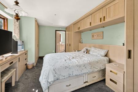 5 bedroom Detached house for sale in Church Lane, Hagworthingham, PE23