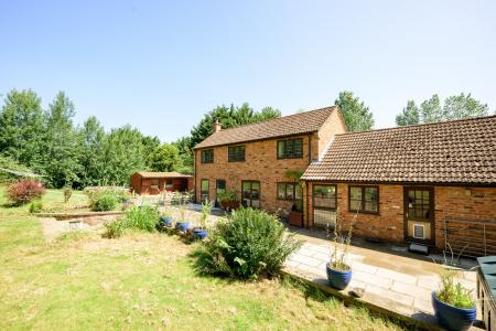 5 bedroom Detached house for sale in Church Lane, Hagworthingham, PE23