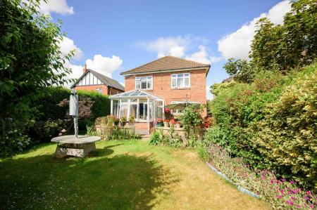 4 bedroom Detached house for sale in Partney Road, Spilsby, PE23
