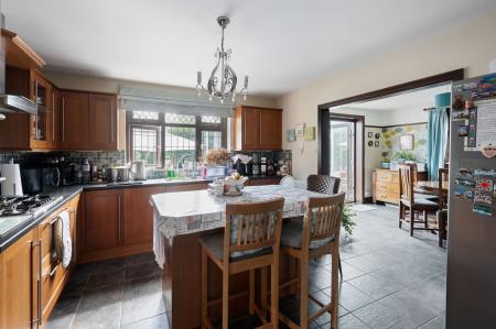 4 bedroom Detached house for sale in Partney Road, Spilsby, PE23