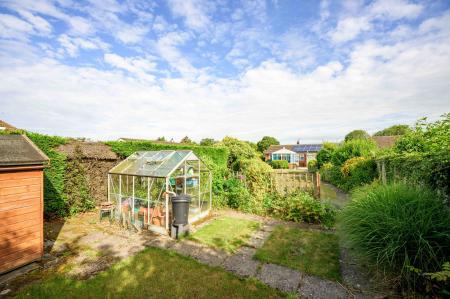2 bedroom Detached bungalow for sale in Hemingby Way, Horncastle, LN9