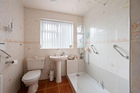 2 bedroom Detached bungalow for sale in Hemingby Way, Horncastle, LN9