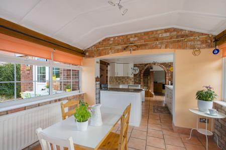 3 bedroom Semi-detached house for sale in Station Road, Firsby, PE23