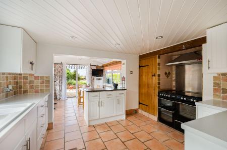3 bedroom Semi-detached house for sale in Station Road, Firsby, PE23