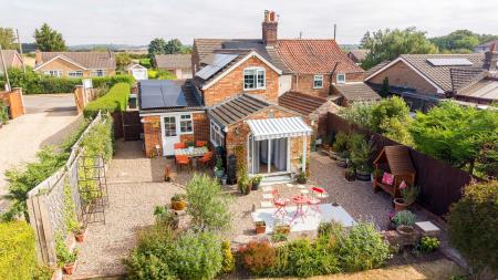 3 bedroom Semi-detached house for sale in Station Road, Firsby, PE23